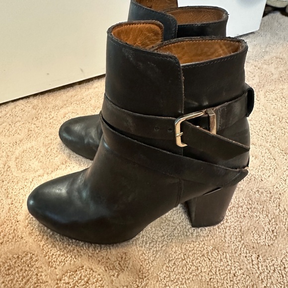 & other Stories leather booties with heel - Picture 4 of 6